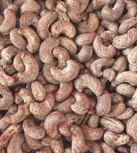 Roasted Cashew Nuts in Husk